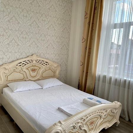Apartment Studio-біля Вокзалу-недалеко від Центру-Городоцька 151 Львов Экстерьер фото