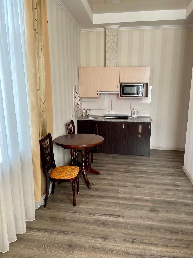 Apartment Studio-біля Вокзалу-недалеко від Центру-Городоцька 151 Львов Экстерьер фото